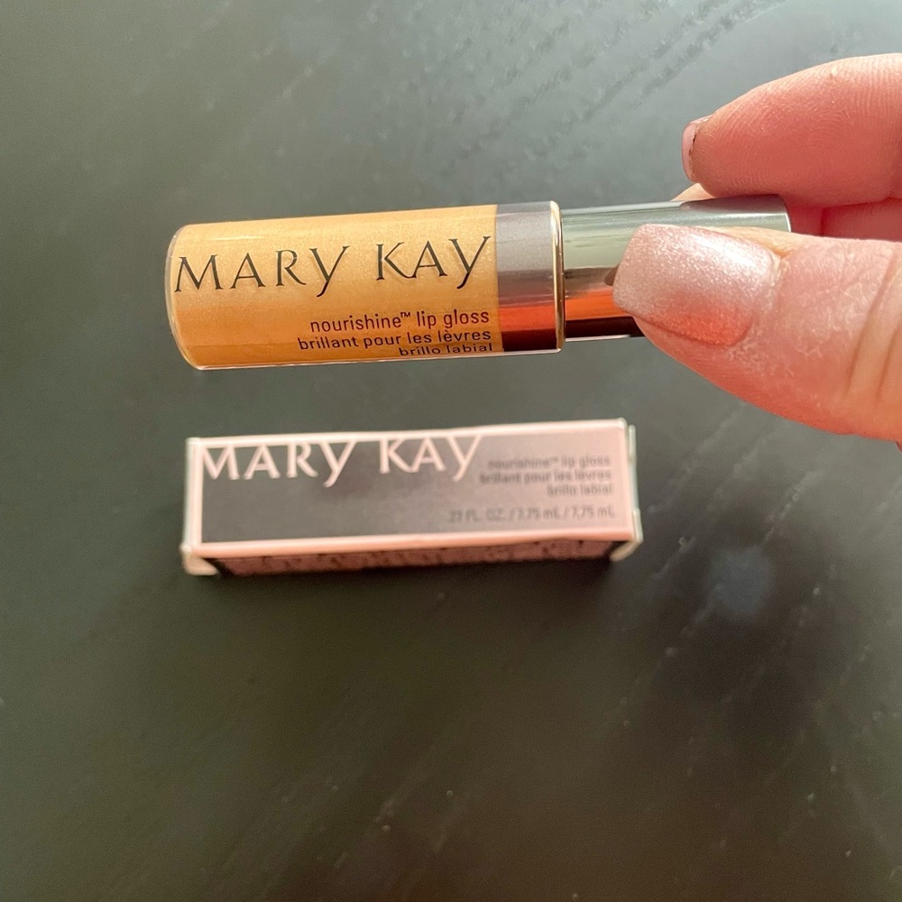 Mary Kay Nourishine Lip Gloss
